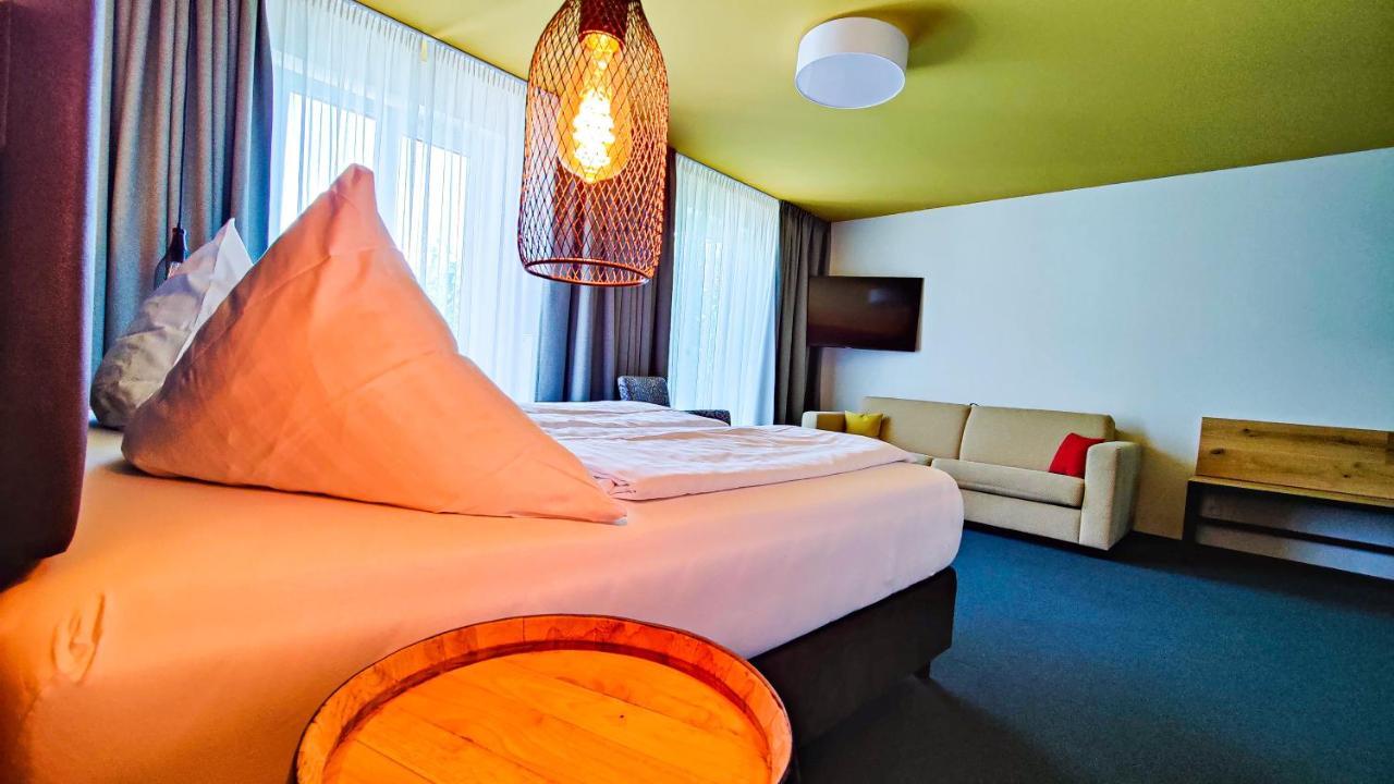Casa Palatina Bed & Breakfast Grosskarlbach Oda fotoğraf